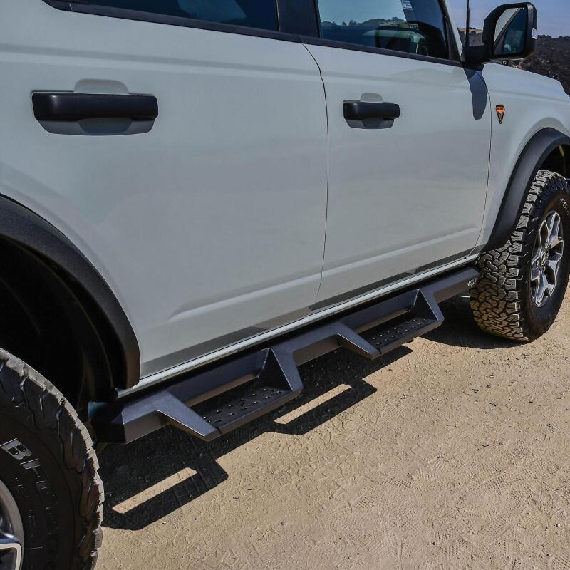 Westin Automotive 56-14195 Nerf Bar; HDX; With Drop Down Steps; 2021+ Ford Bronco