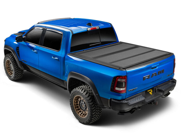 Extang 80832 Tonneau Cover; Endure ALX; Hard Folding