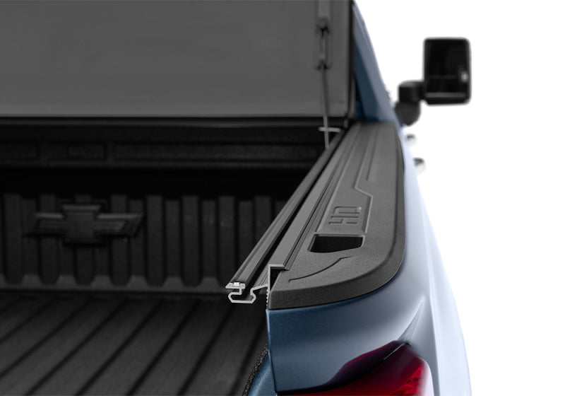 BAK Industries 226133 Tonneau Cover; BAKFlip G2; Hard Folding